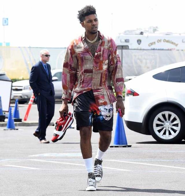 如何在关键 如何在关键